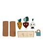 3333150591_2024_Tinylove_developmentaltoy_GardenKit_GardenofAdventures_packagingcontent